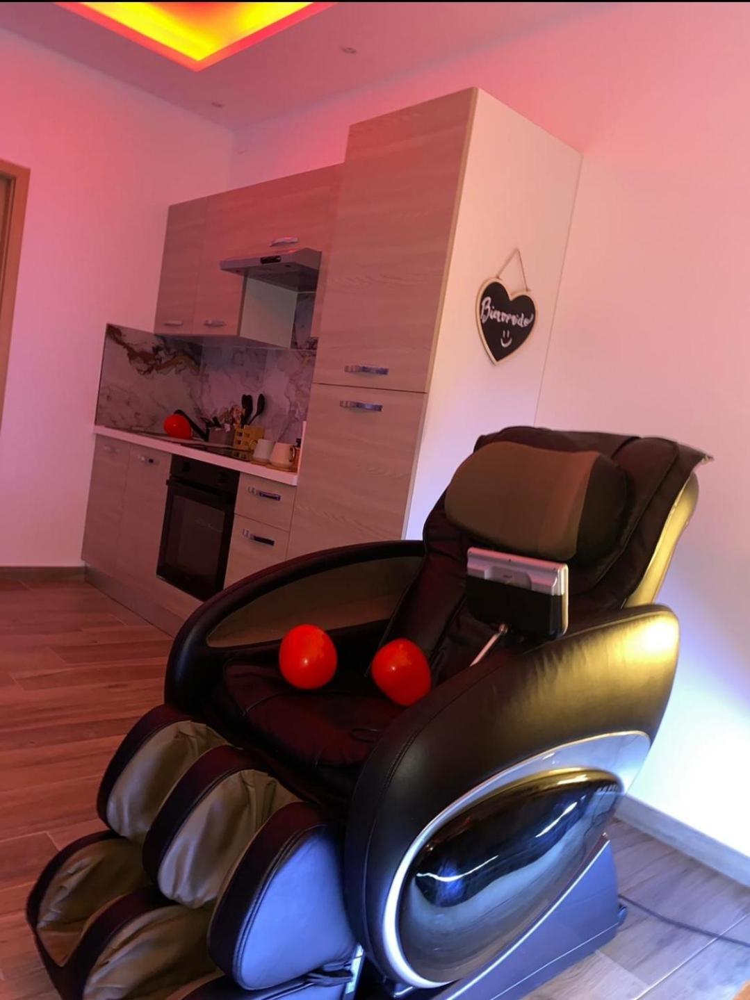 So'Spa Appart' Jacuzzi & Bien-Etre Lingolsheim Exteriör bild